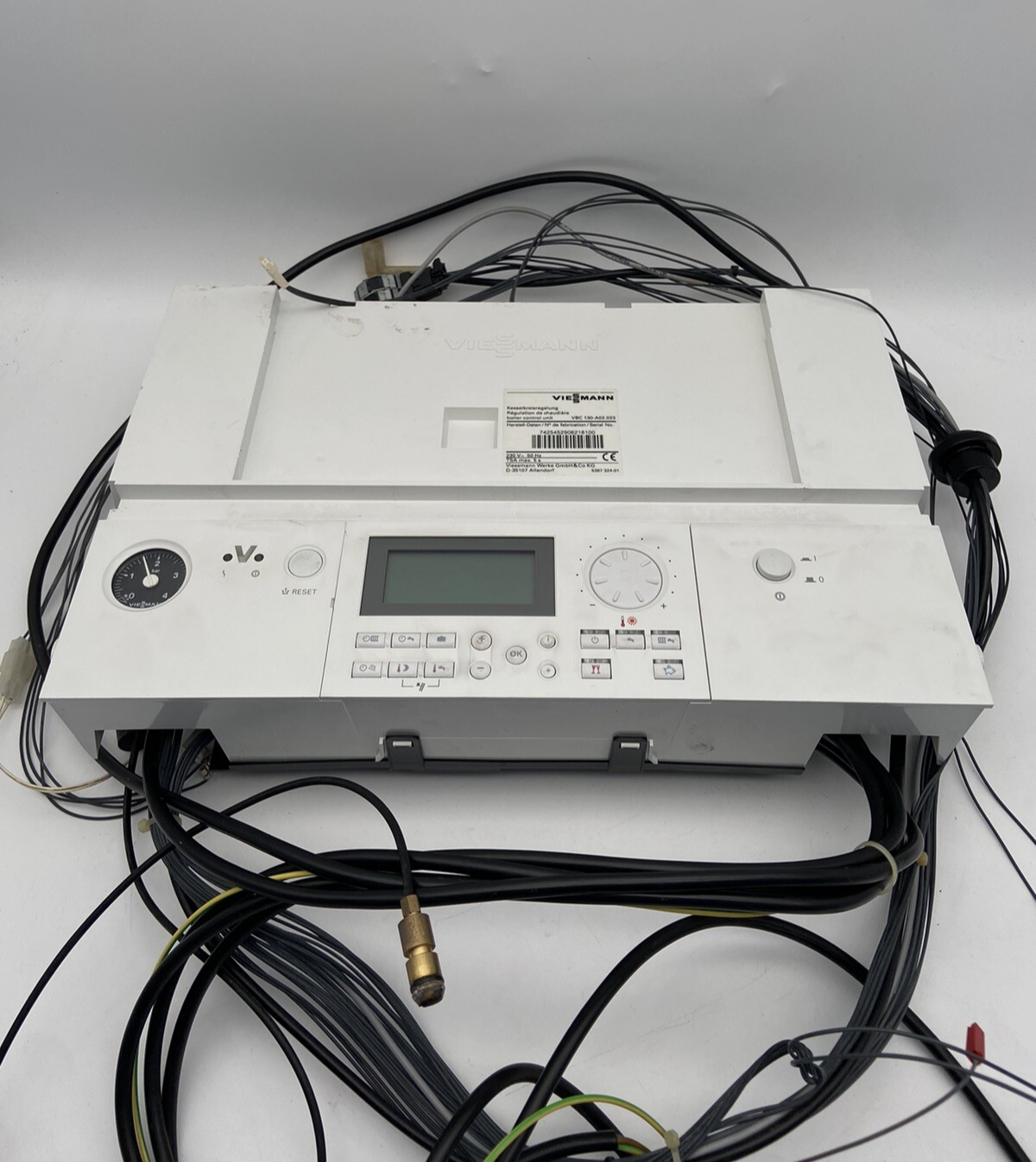 Viessmann 7425452 Regelung VBC130-A02.023 mit 7825182 Bedienteil GWG B2